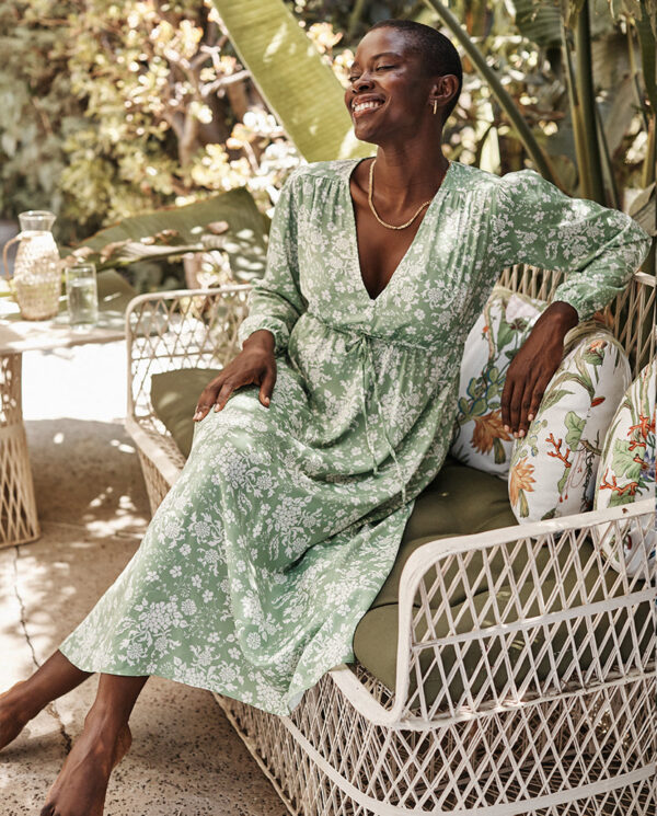 The Cinched Waist Caftan Dress - Vintage Floral in Ivy - Image 3