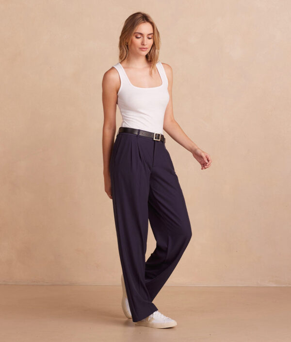 The Classic Pleat Straight Leg Trouser Pant - Midnight - Image 4